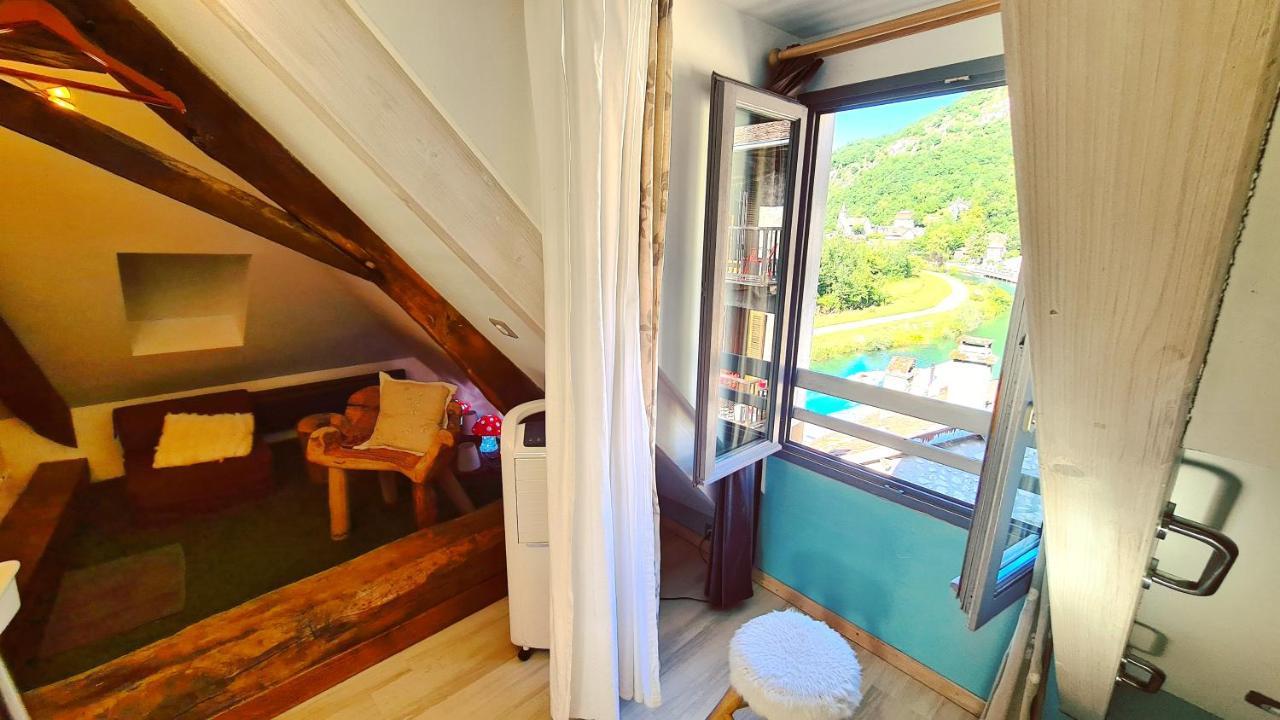 Le Doux Nid Bed & Breakfast Chanaz Luaran gambar