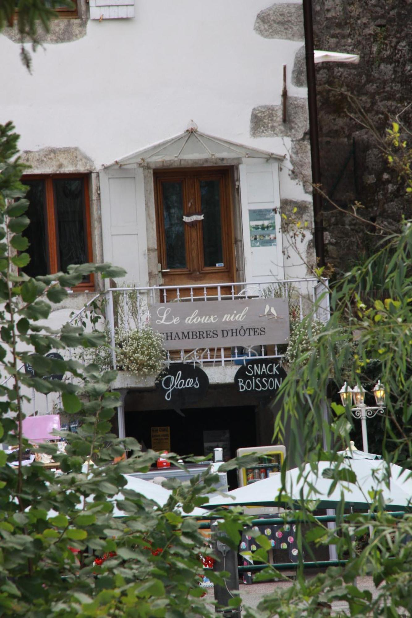 Le Doux Nid Bed & Breakfast Chanaz Luaran gambar